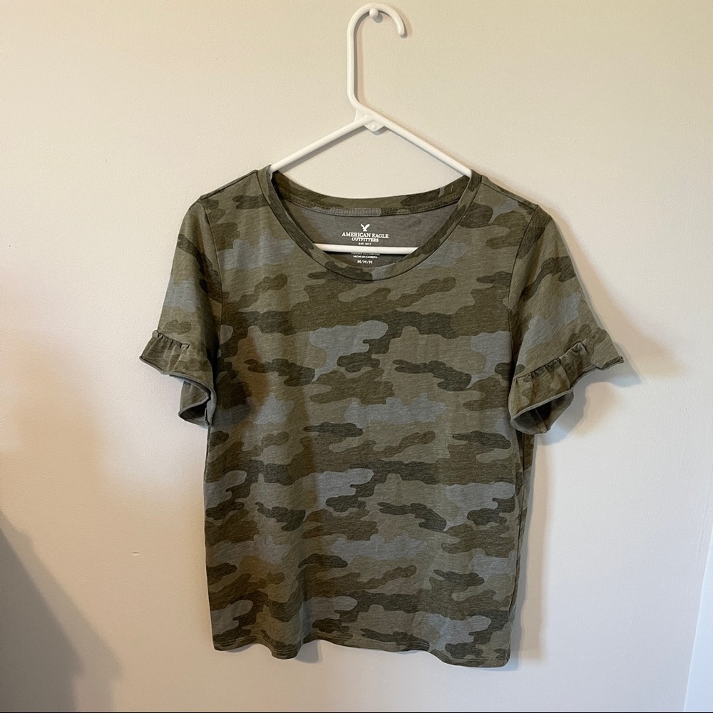 American Eagle shirt